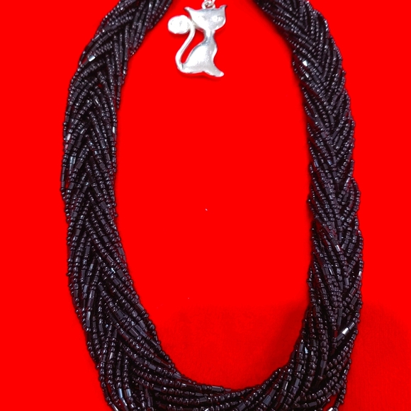 Necklace - Picture 2 of 3